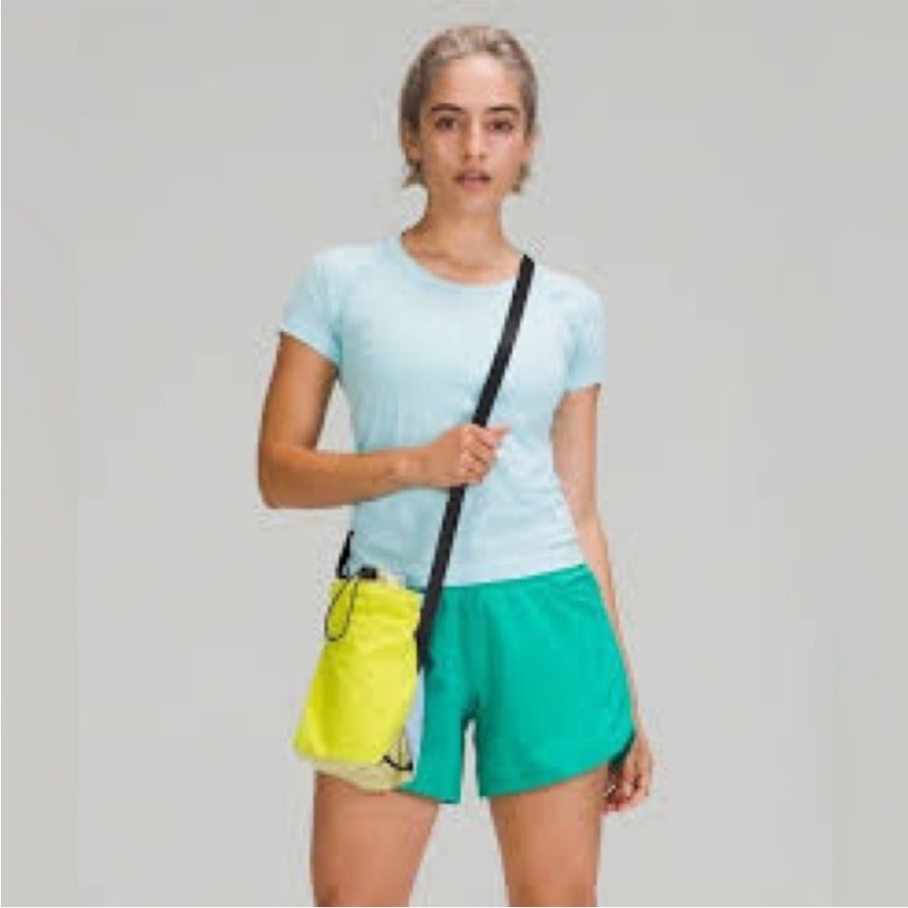 Lululemon Blue Yellow Water Bottle Crossbody Bag - Picture 2 of 10